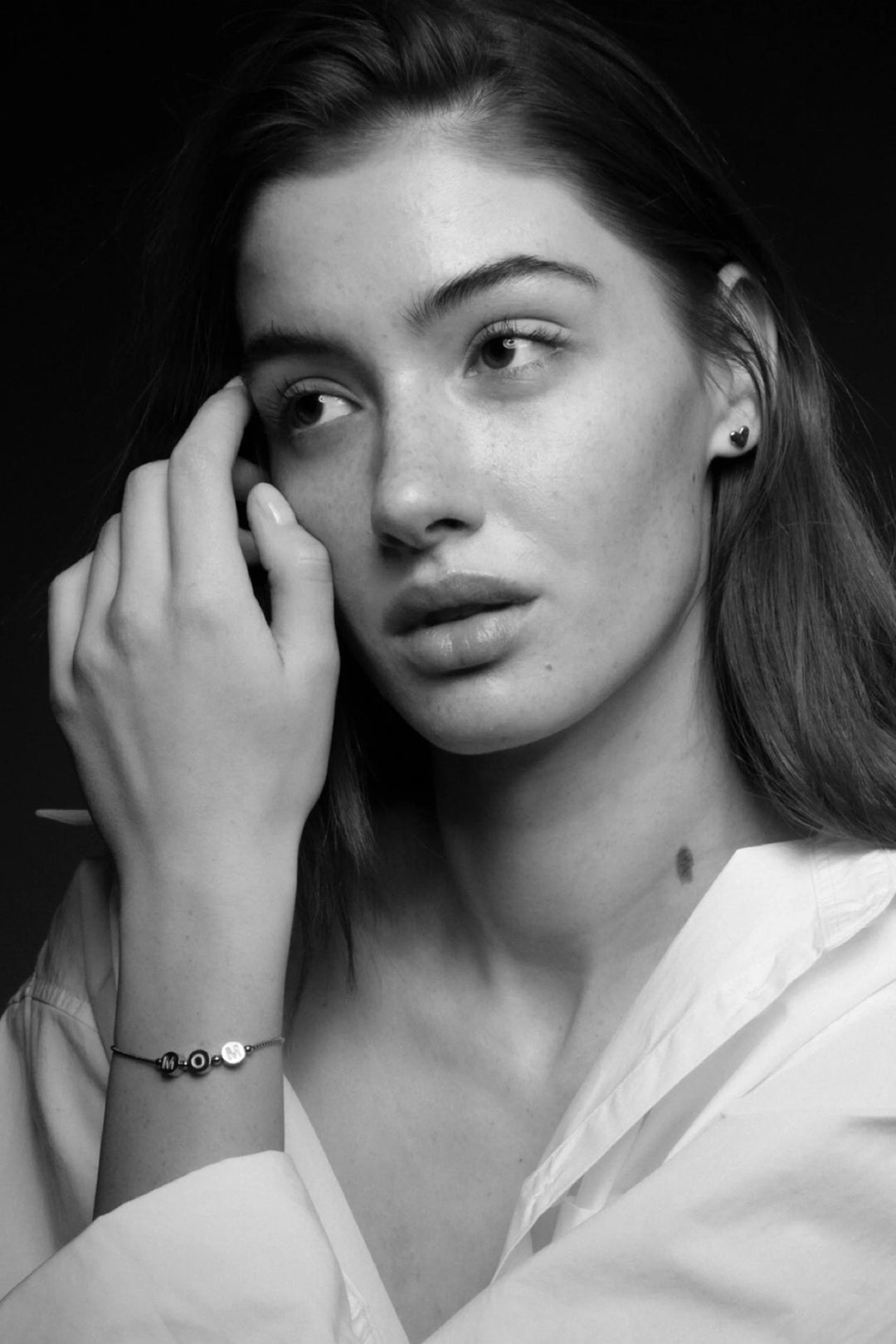 The Pebble Heart Studs- Gold