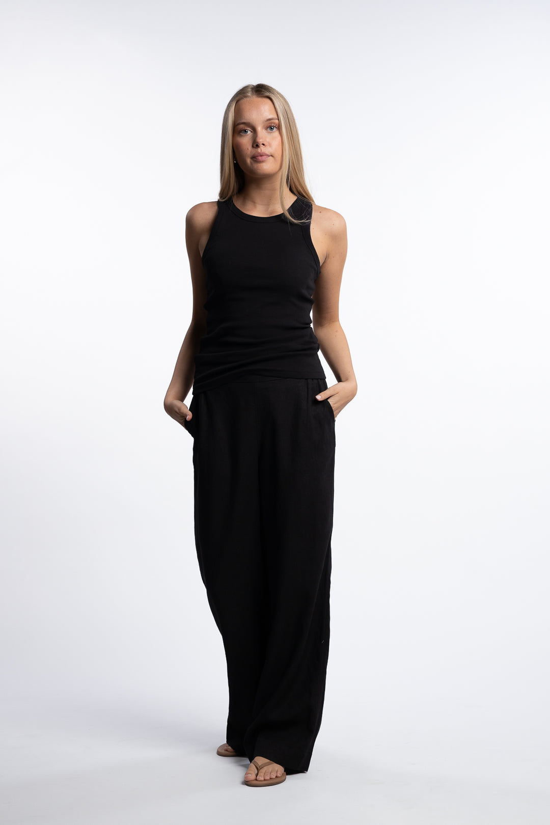 Alexo tank 7542- Black