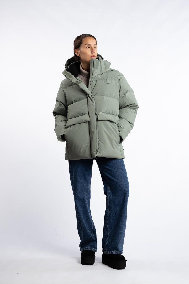 Besseggen Down Jacket - Green