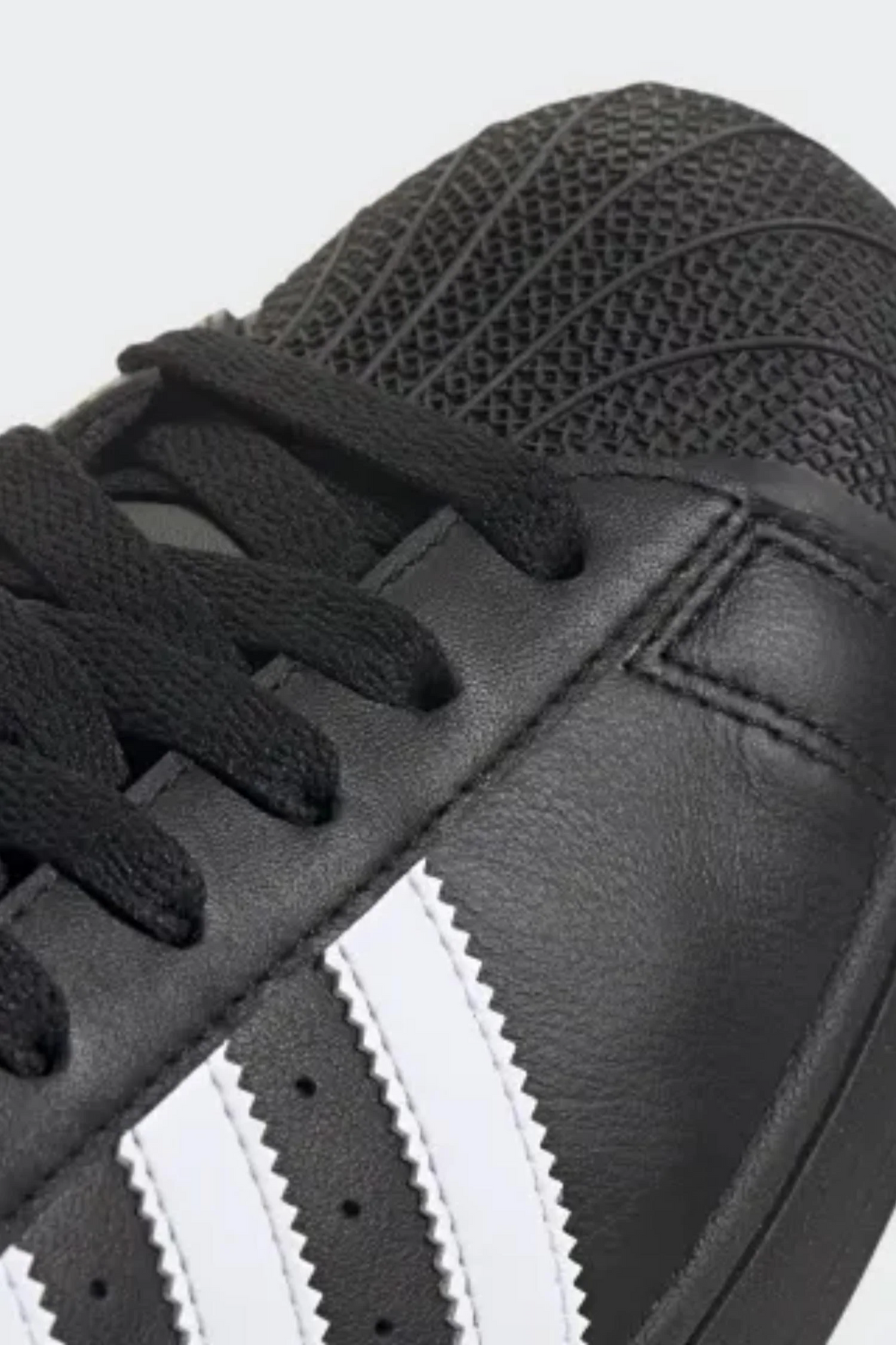 Women's Superstar II- Cblack/Ftwwh- JI0079
