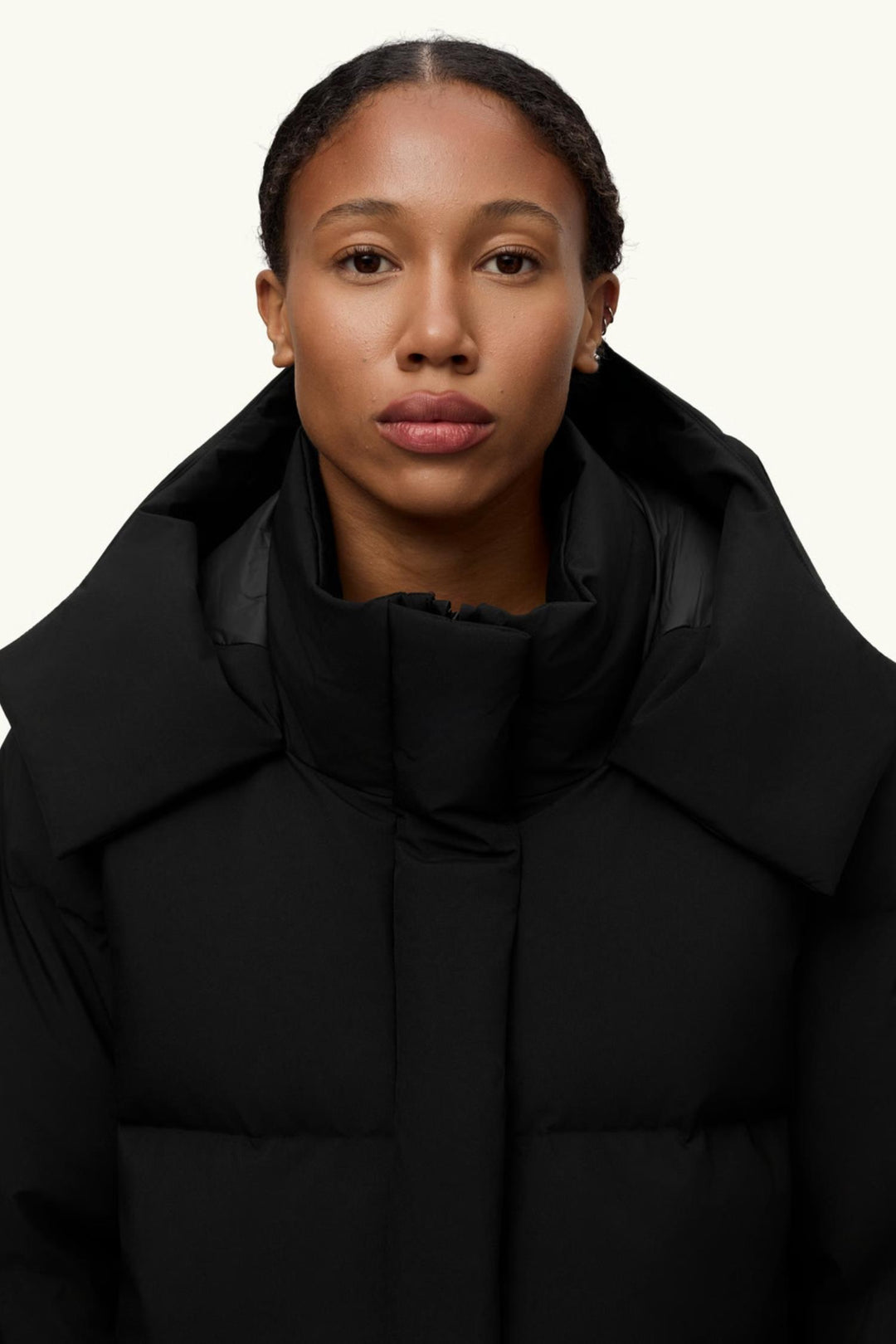 Selje Down Jacket- Black