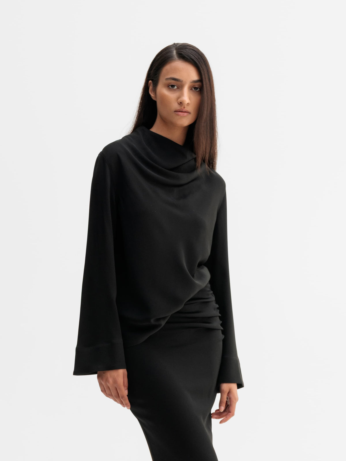 Ari Blouse Black - Ahlvar Gallery