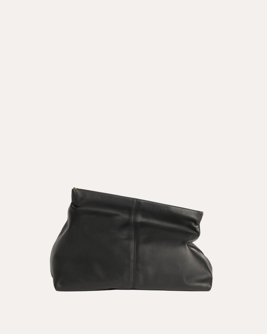 Clay Clutch Black - packshot vinklet