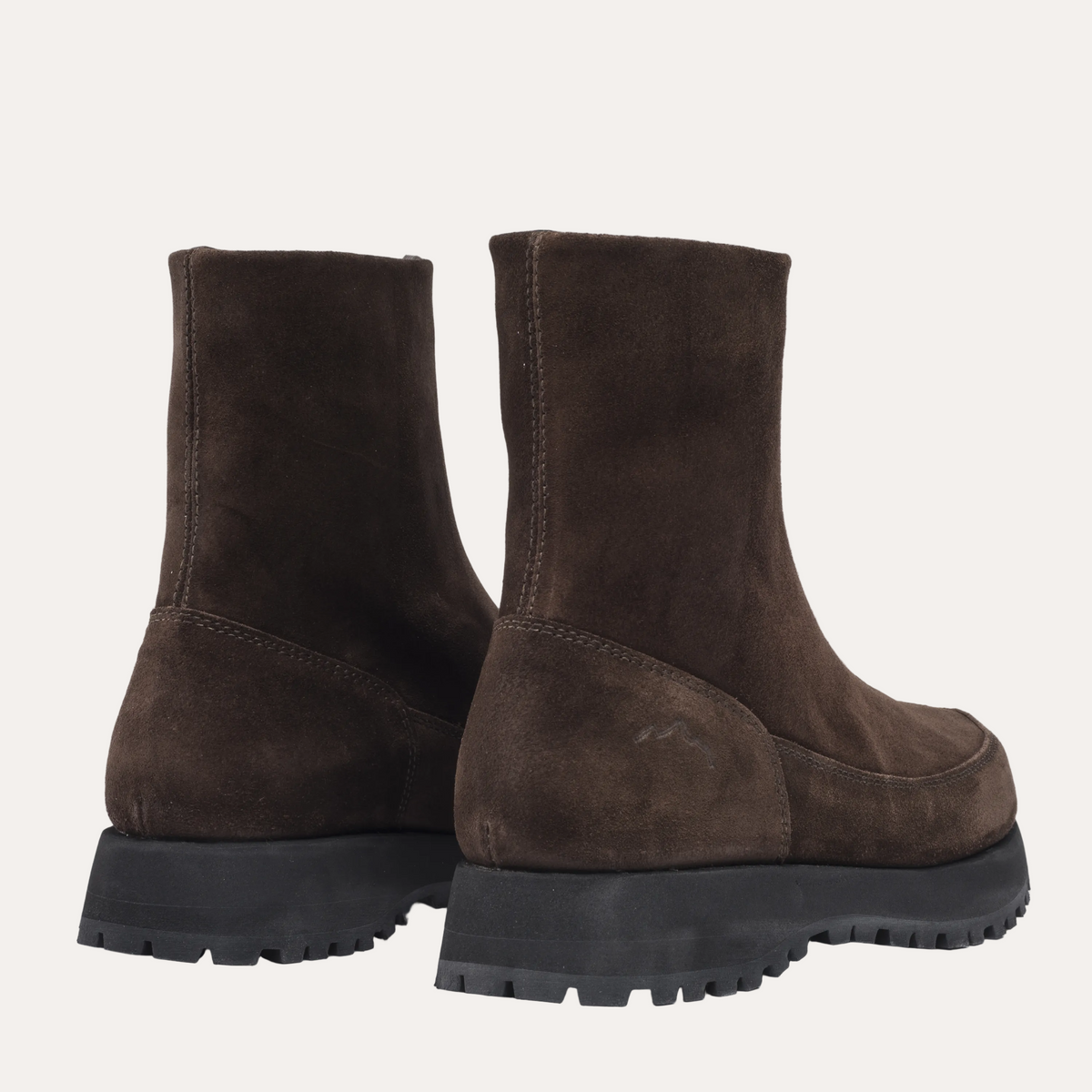 Este Bison Suede