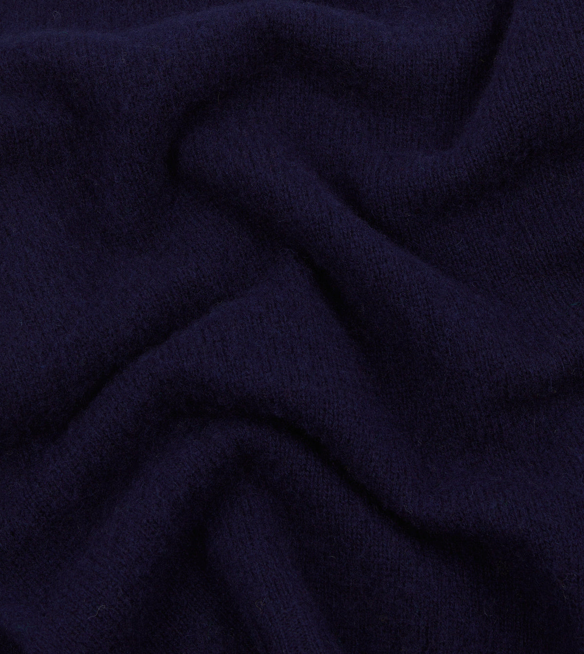 Brushed Shetland Crew Neck Jumper Navy – nærbilde av stoffet
