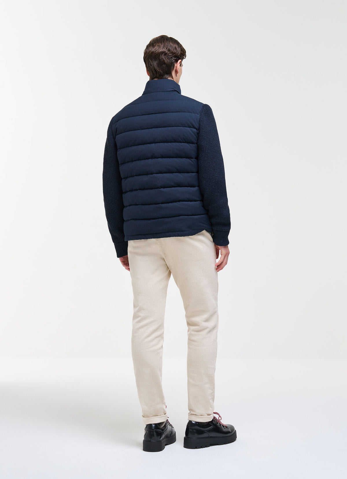 Padded Hybrid Jacket Blue Navy - modellbilde