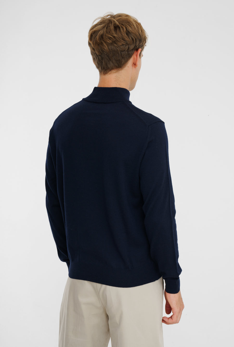 Merino Wool Half Zip Navy – modellbilde