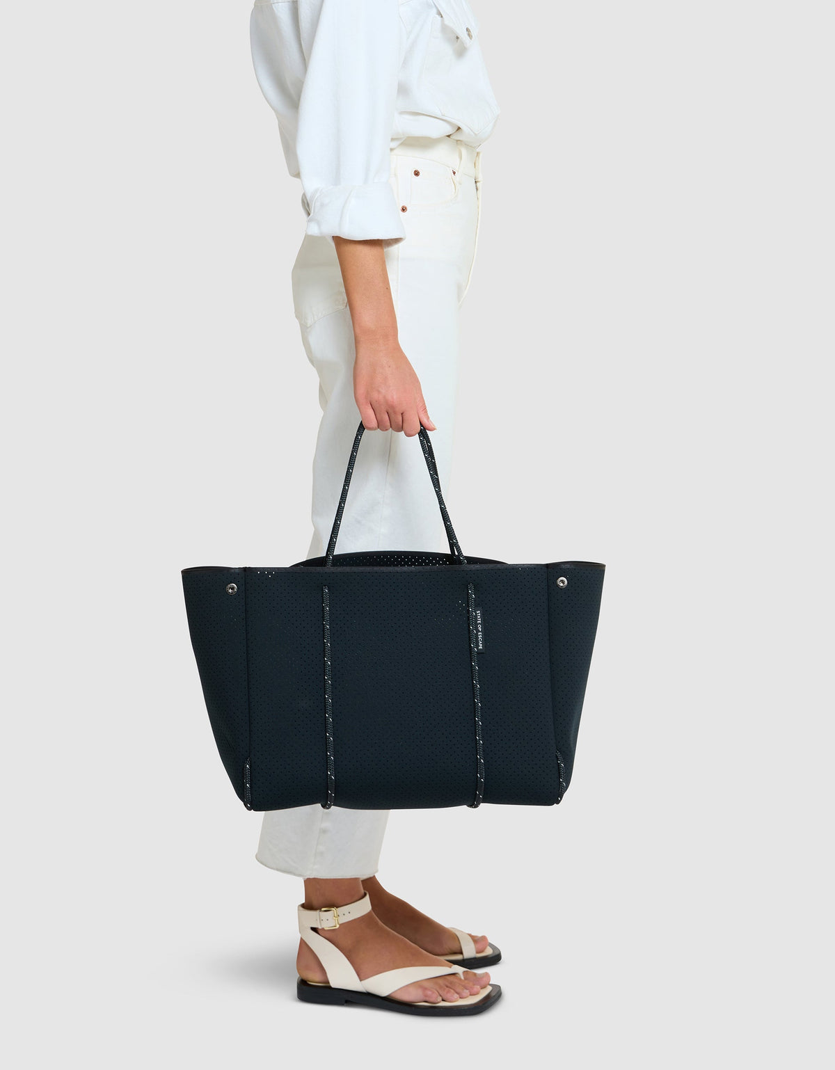 Escape Tote- Highlight Fleck Black