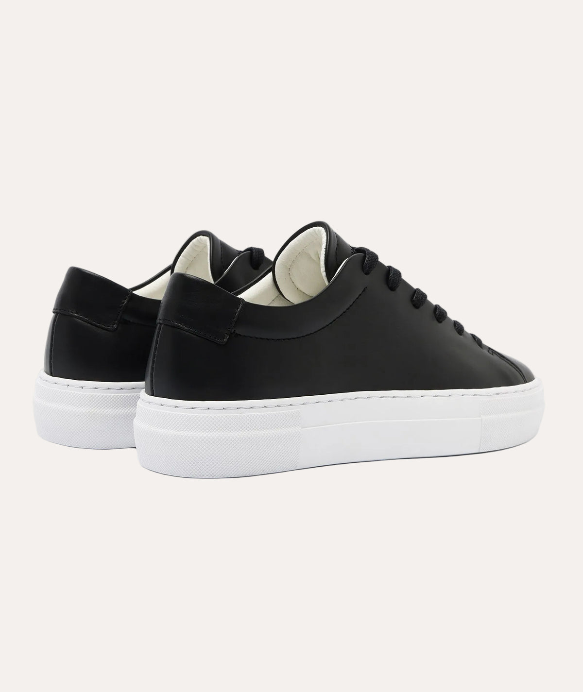 Ella - Black Leather