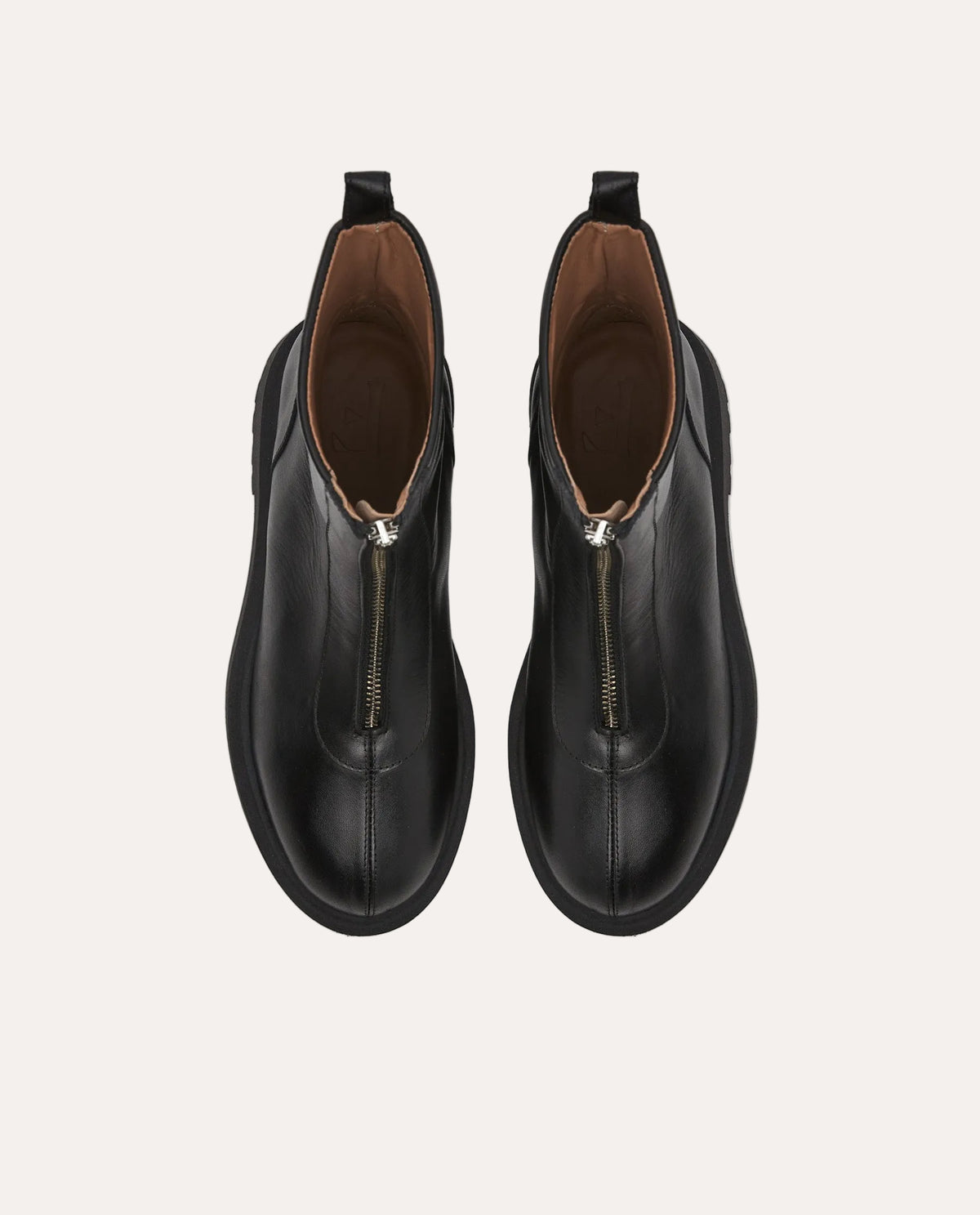 Alma Leather Black - packshot ovenfra