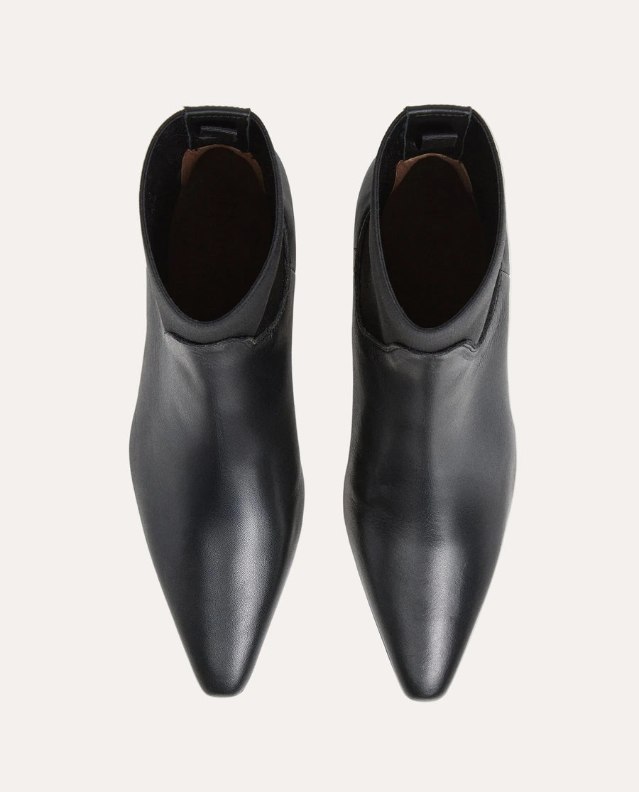 Monroe Leather Black - packshot ovenfra