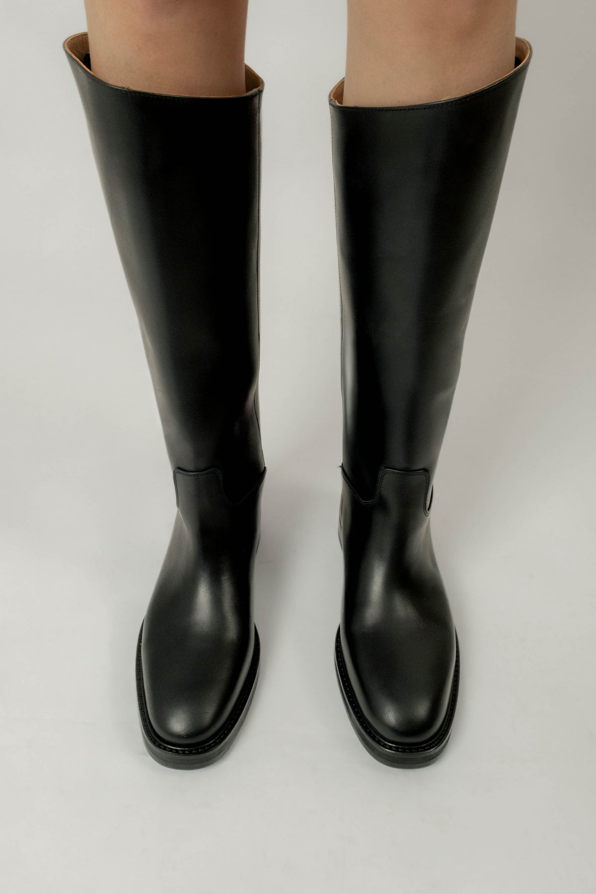 Florentine Leather Black - modell nærbilde