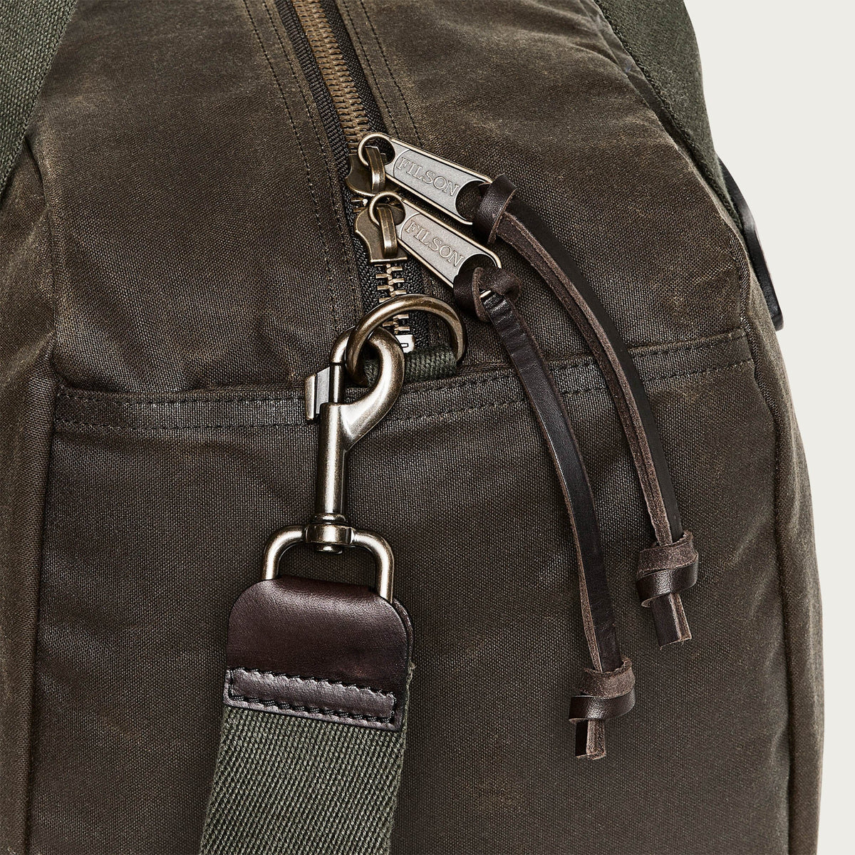 Tin Cloth Small Duffle Oil Finish Otter Green