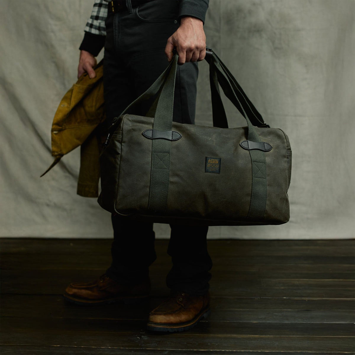 Tin Cloth Medium Duffle Oil Finish Otter Green