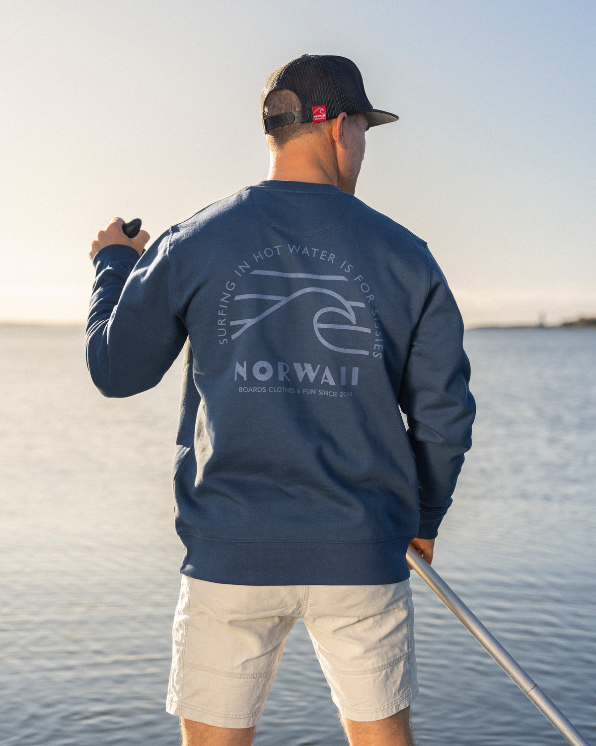Circular Wave Sweater Pacific Blue fra Norwaii - rygg