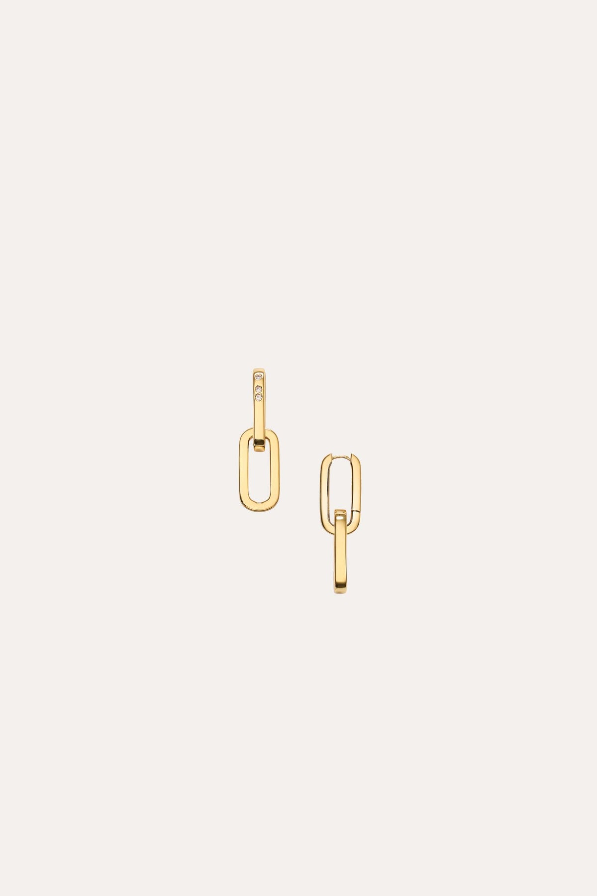 Golden link earring