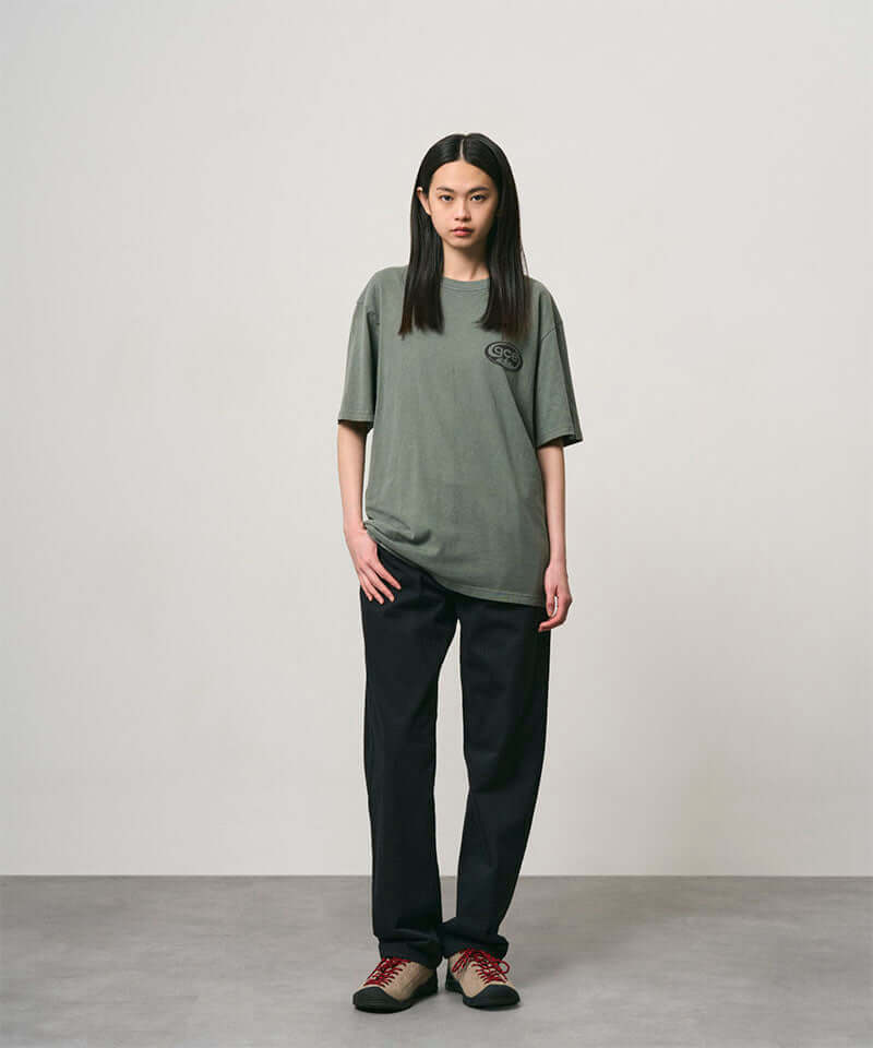 GCE Tee Pigment Dyed Sage Pigment - modellbilde