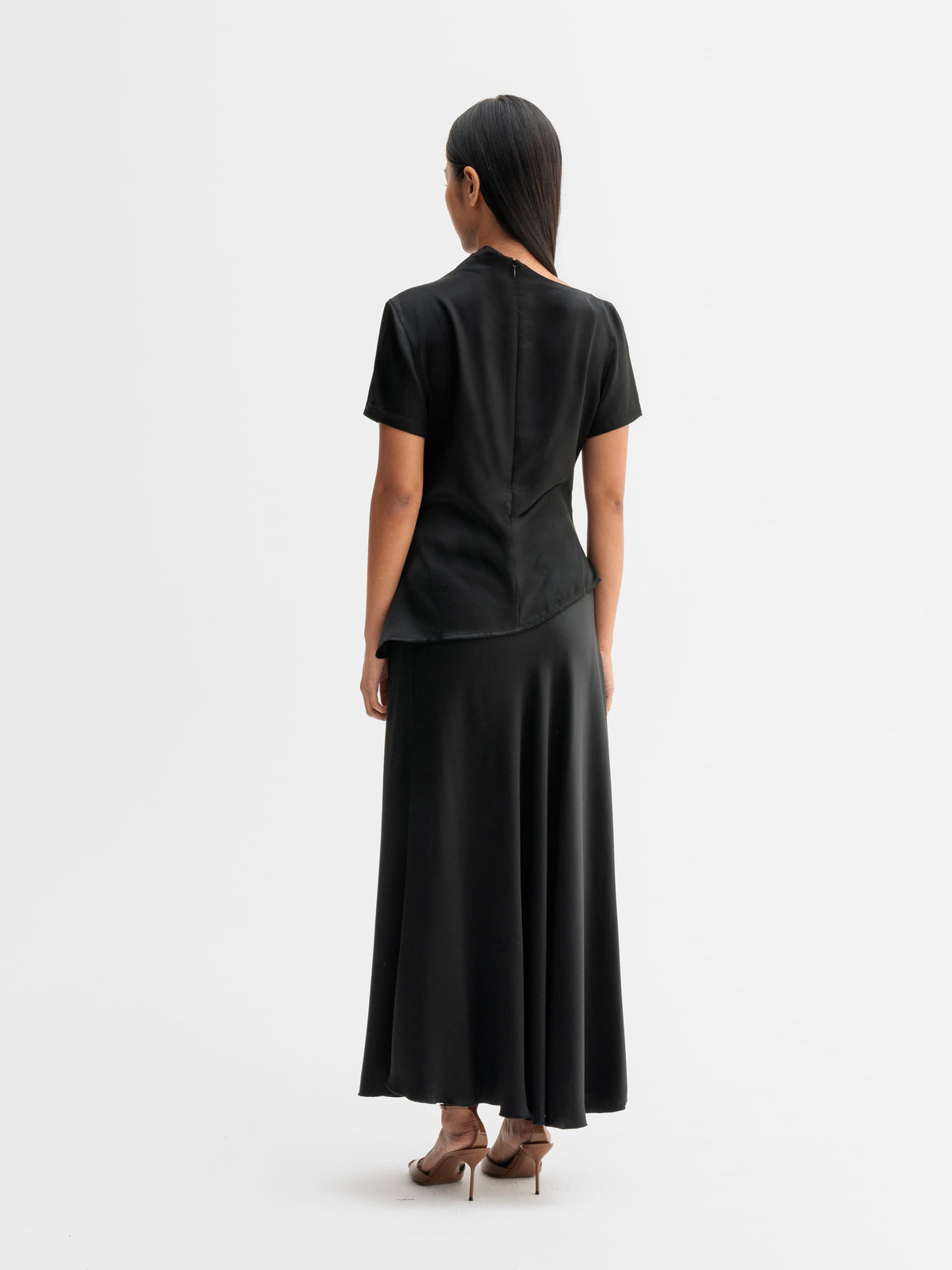 Hadi Satin Skirt Black - Ahlvar Gallery