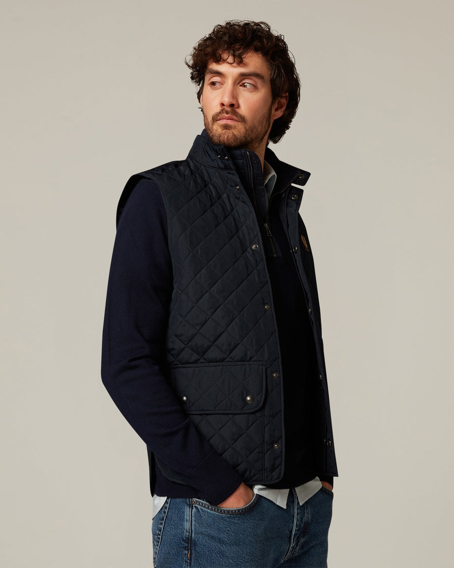 Icon Gilet Dark Ink - modellbilde