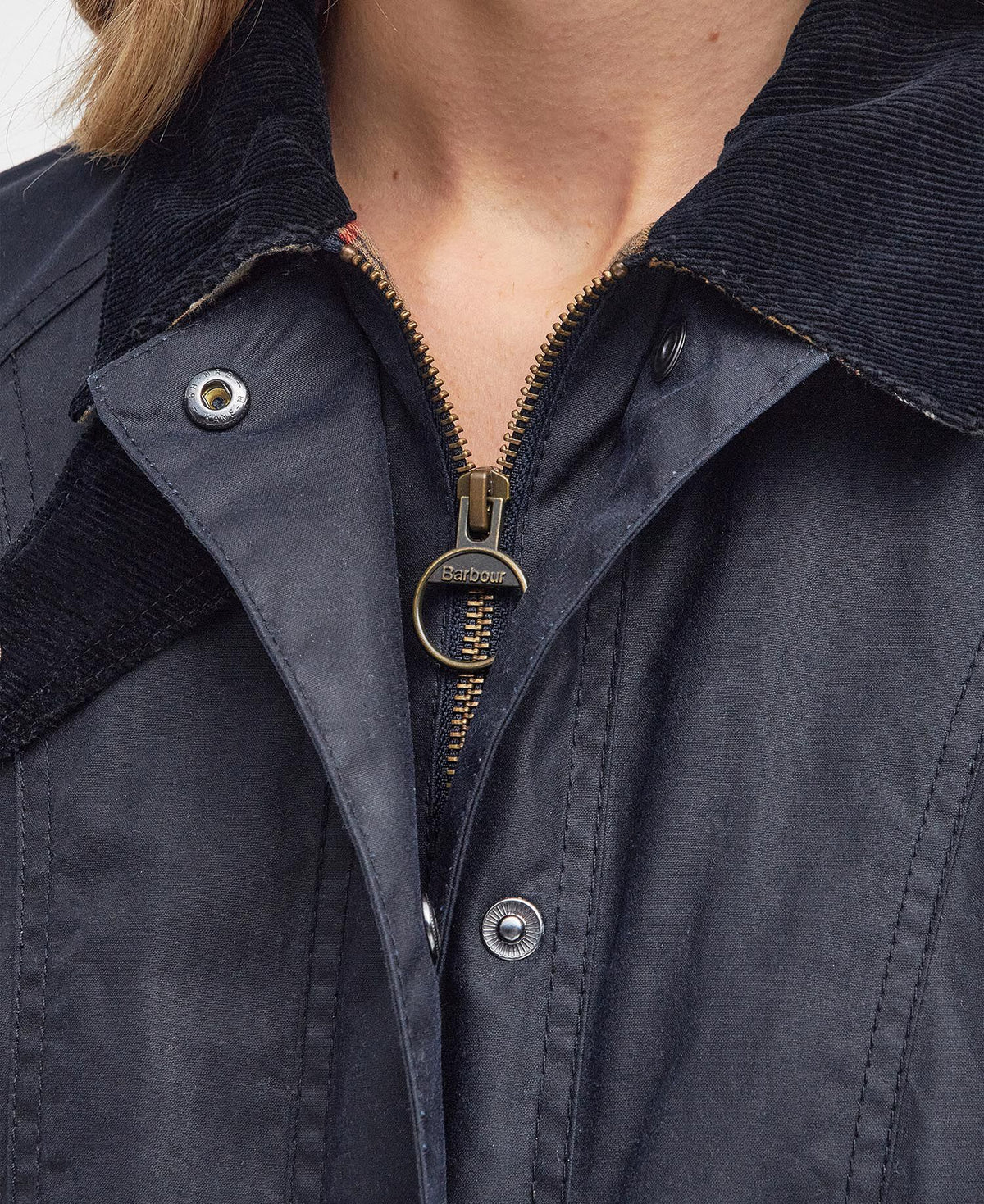 Beadnell Wax Jacket Navy - detalj