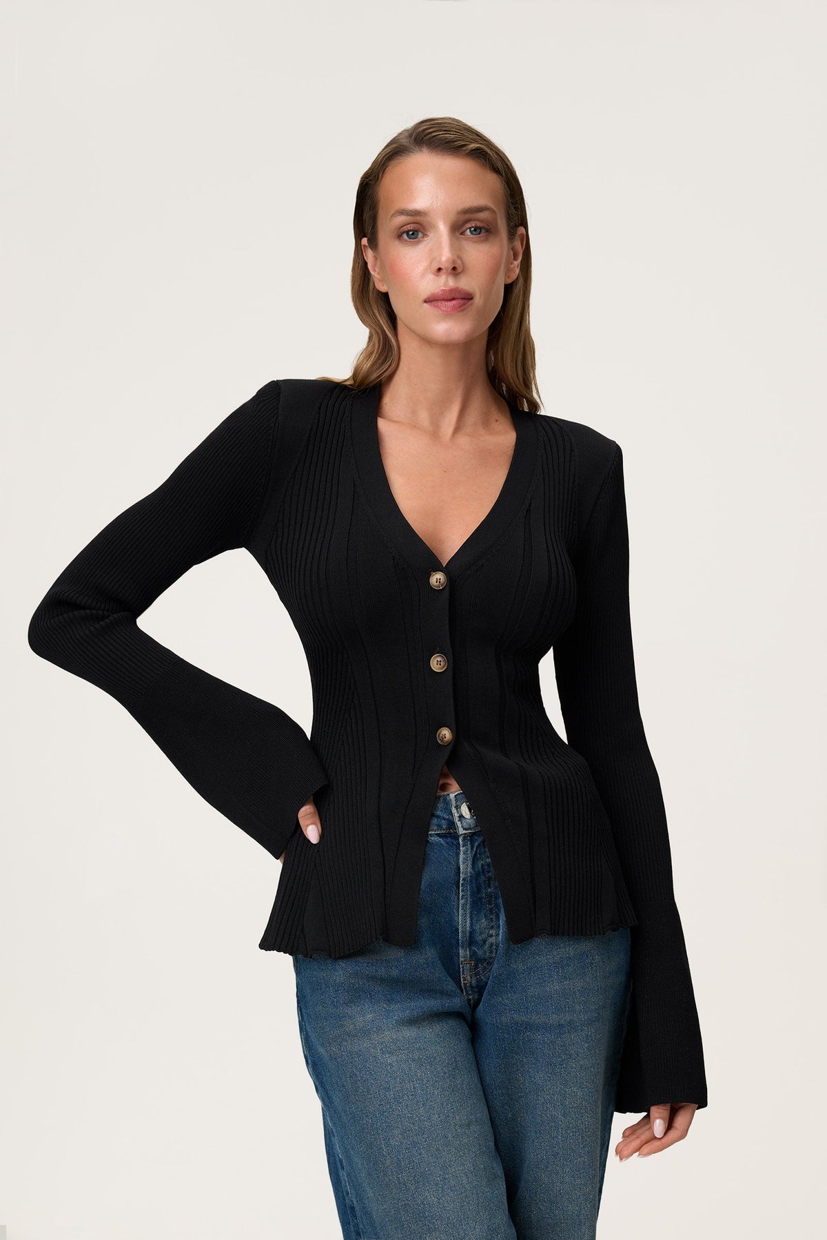 Lugo Cardigan Black fra Adoore