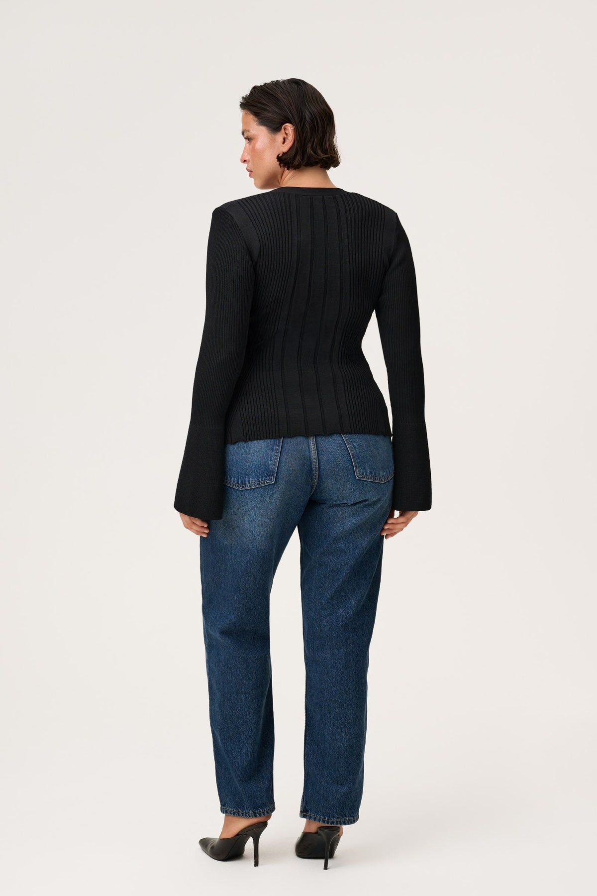 Lugo Cardigan Black fra Adoore