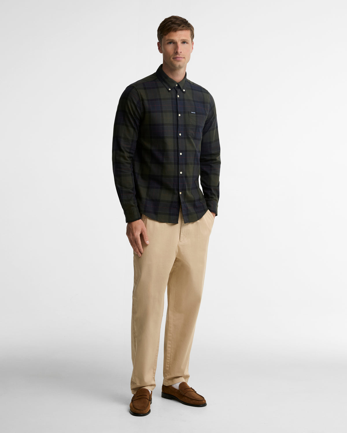 Barbour Fortrose Tailored Tartan Shirt Shadow Classic Tartan - modellbilde helfigur