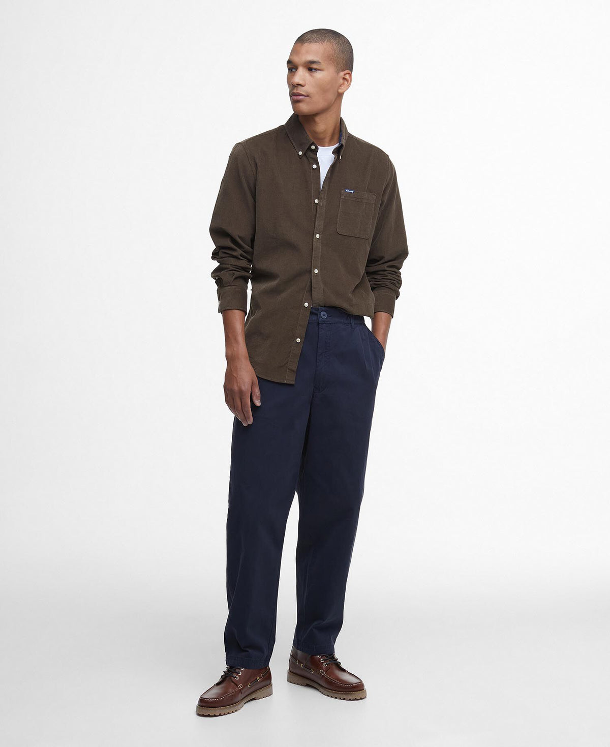 Barbour Ramsey Tailored Cord Shirt Brown - stylingbilde
