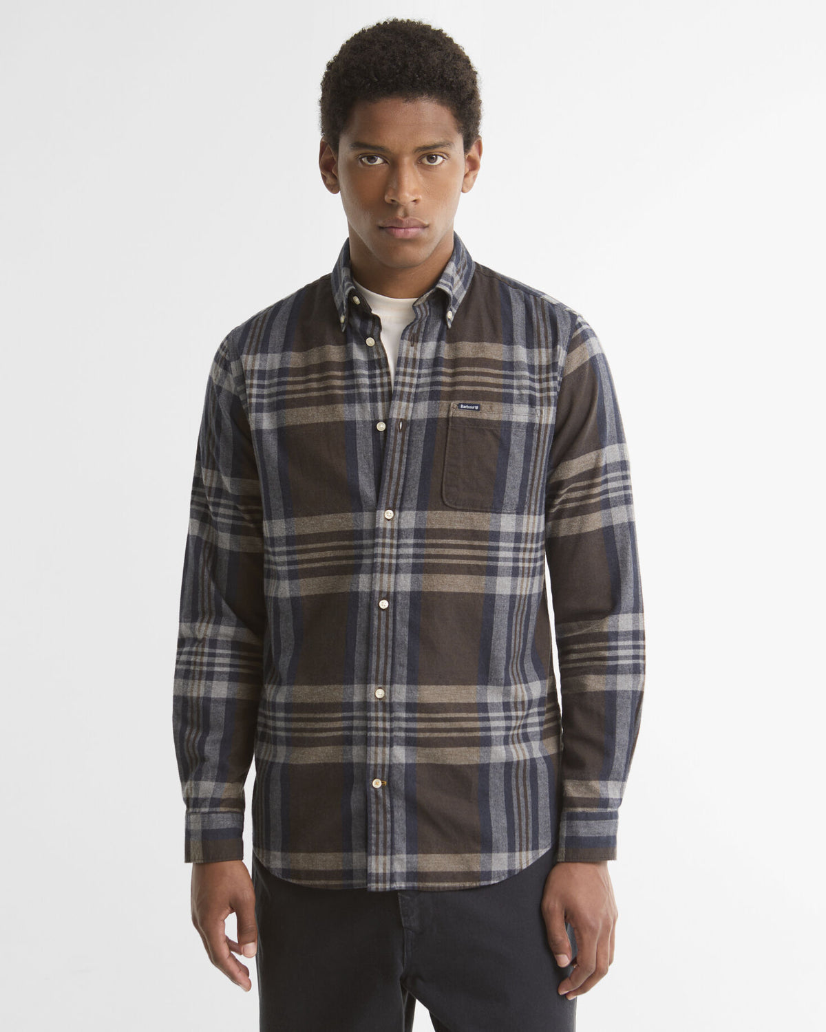Dovedale Tailored Check Shirt Dark Sand - modellbilde front