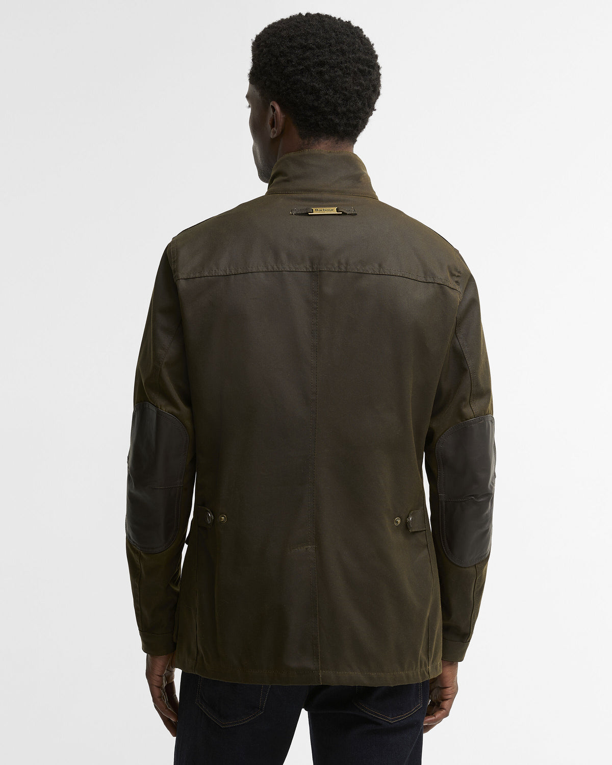Barbour Ogston Wax Jacket Olive - modellbilde bakfra