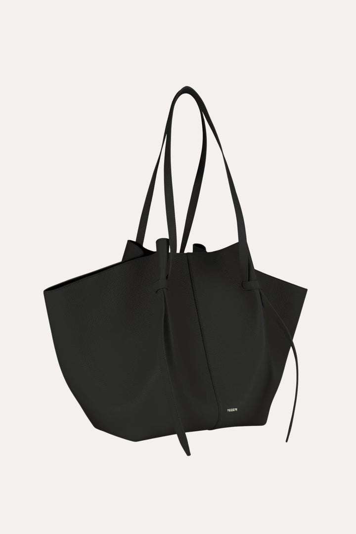 XL Mochi - Black Pebble Grained Leather