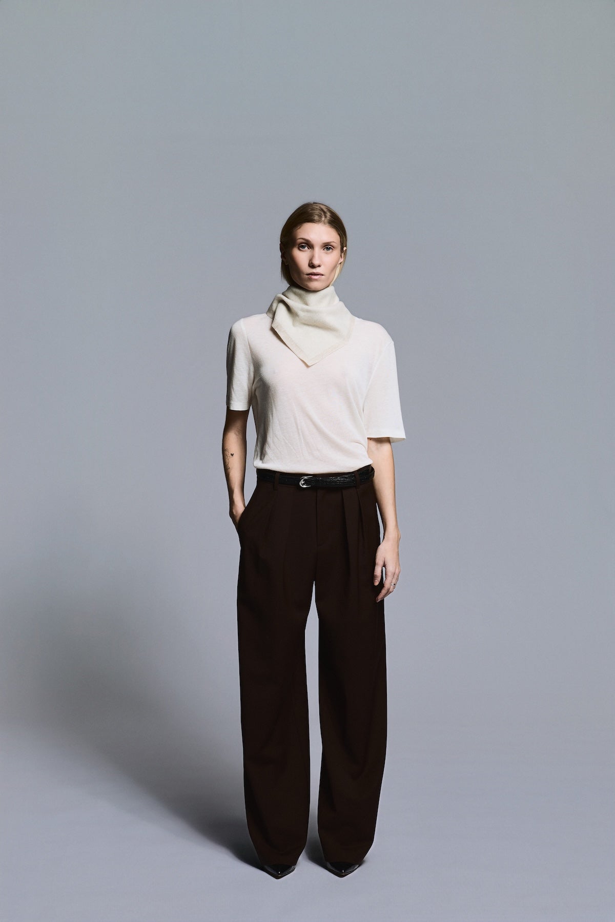 Triangle Scarf small - Cream / Light Beige
