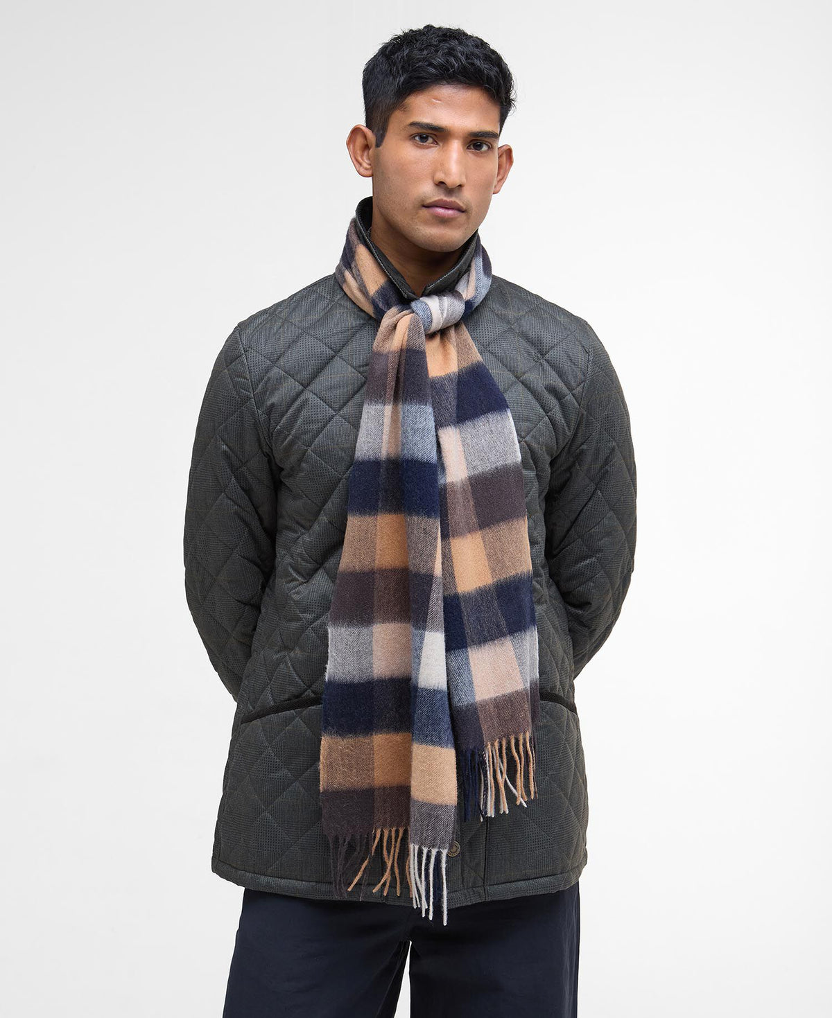 Lambswool Tattersall Scarf Autumn Dress modellbilde