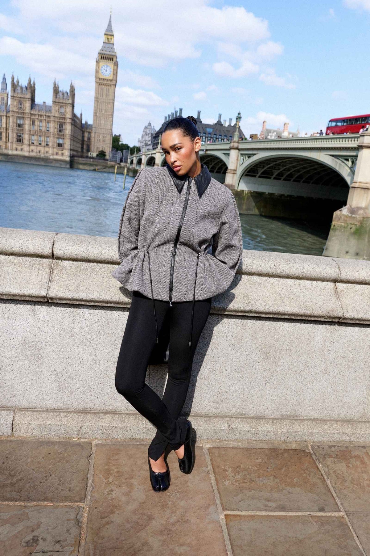 Windsor Cropped Jacket Beige