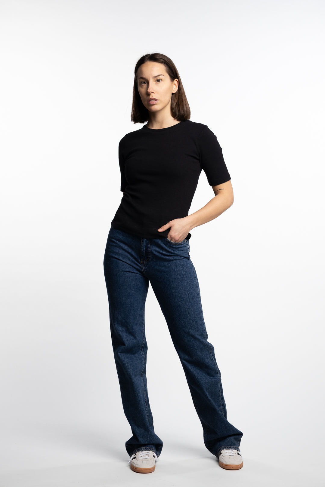 Pippa Rib Tee- Black
