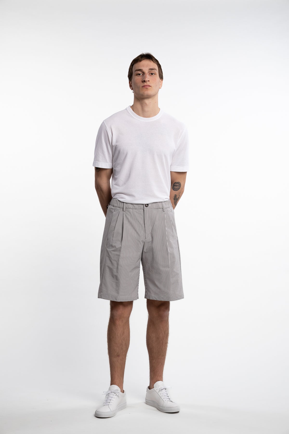 Bermuda Pleated Shorts Stripes