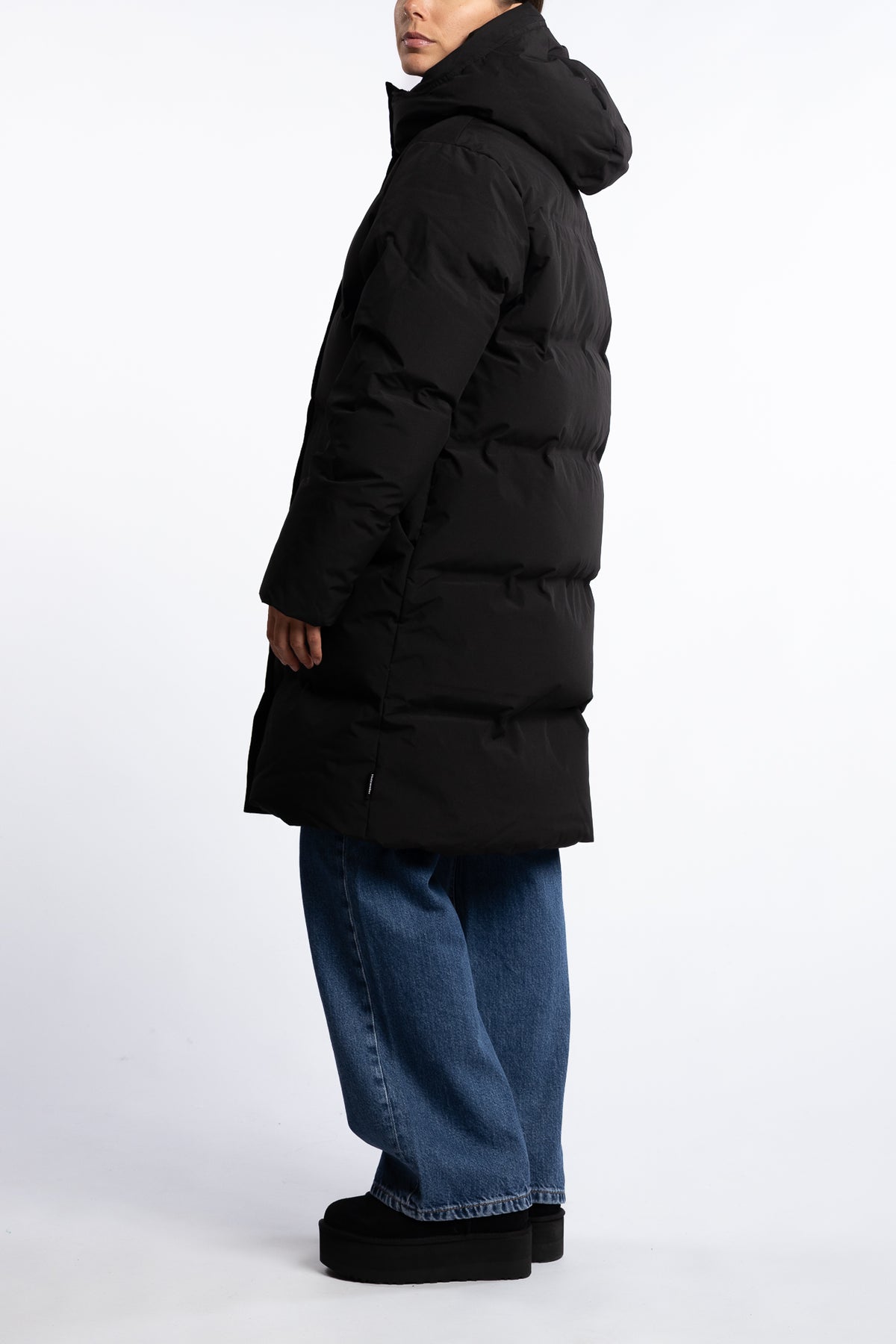 Loen Down Jacket - Black