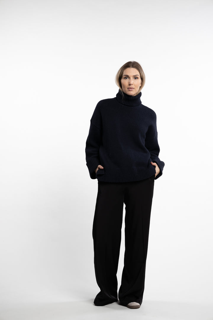 Sakeiku Turtleneck 11250- Salute