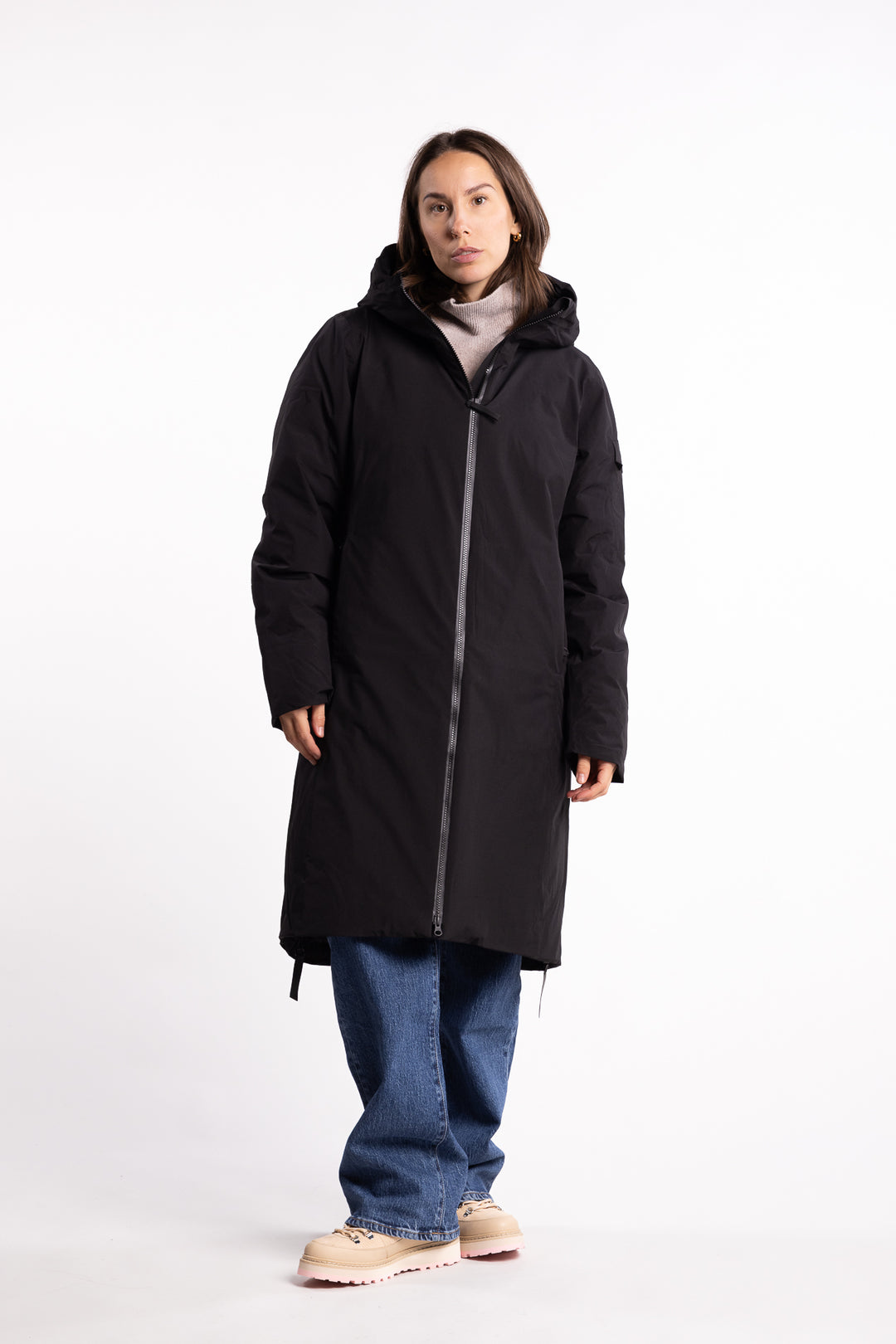 Bjorli Down Coat- Black