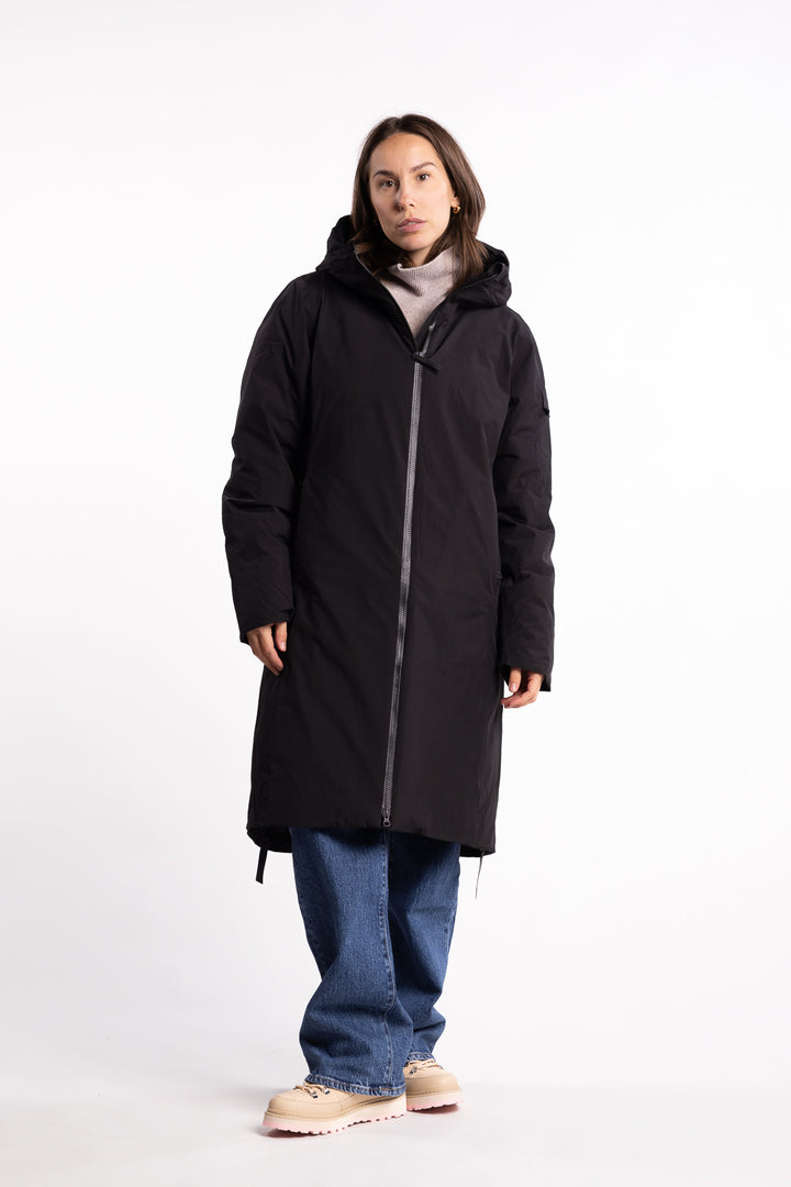 Bjorli Down Coat- Black