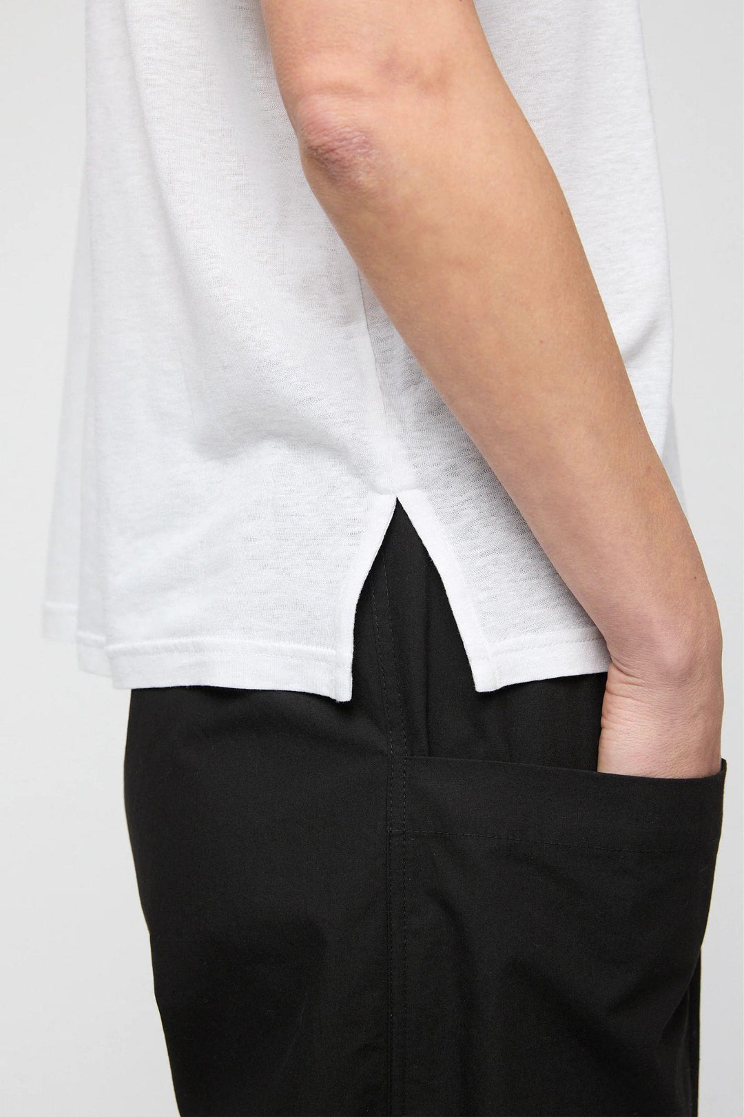 Tencel Linen Weekend Tee- Off White