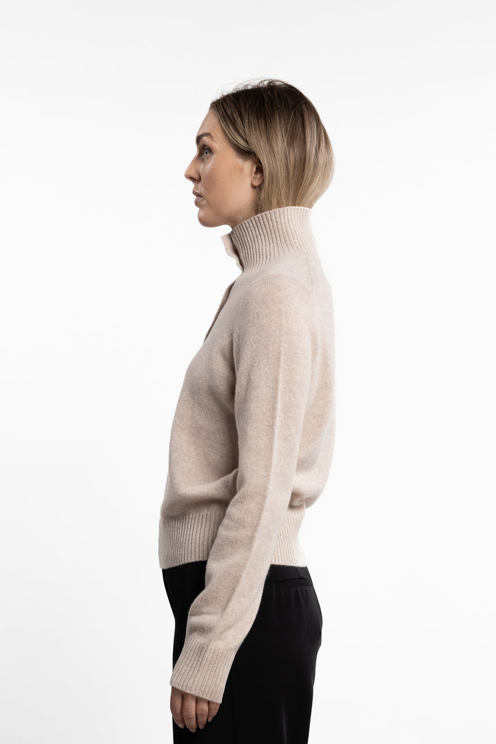 Saelif Turtleneck 15010- String