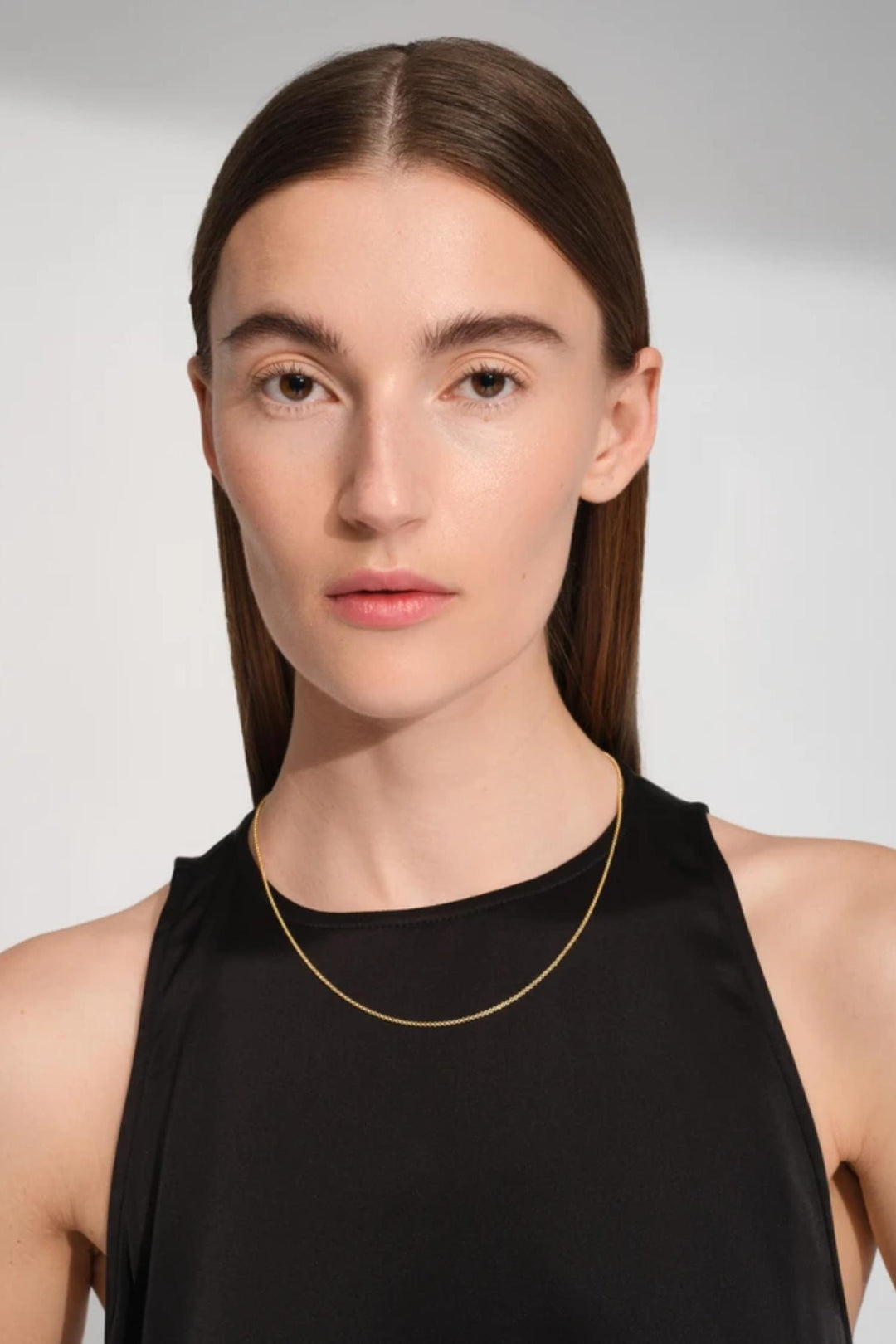 Curb Chain Slim 24,5"- 18K Gold