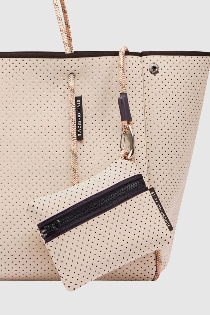 Escape Tote- Blush