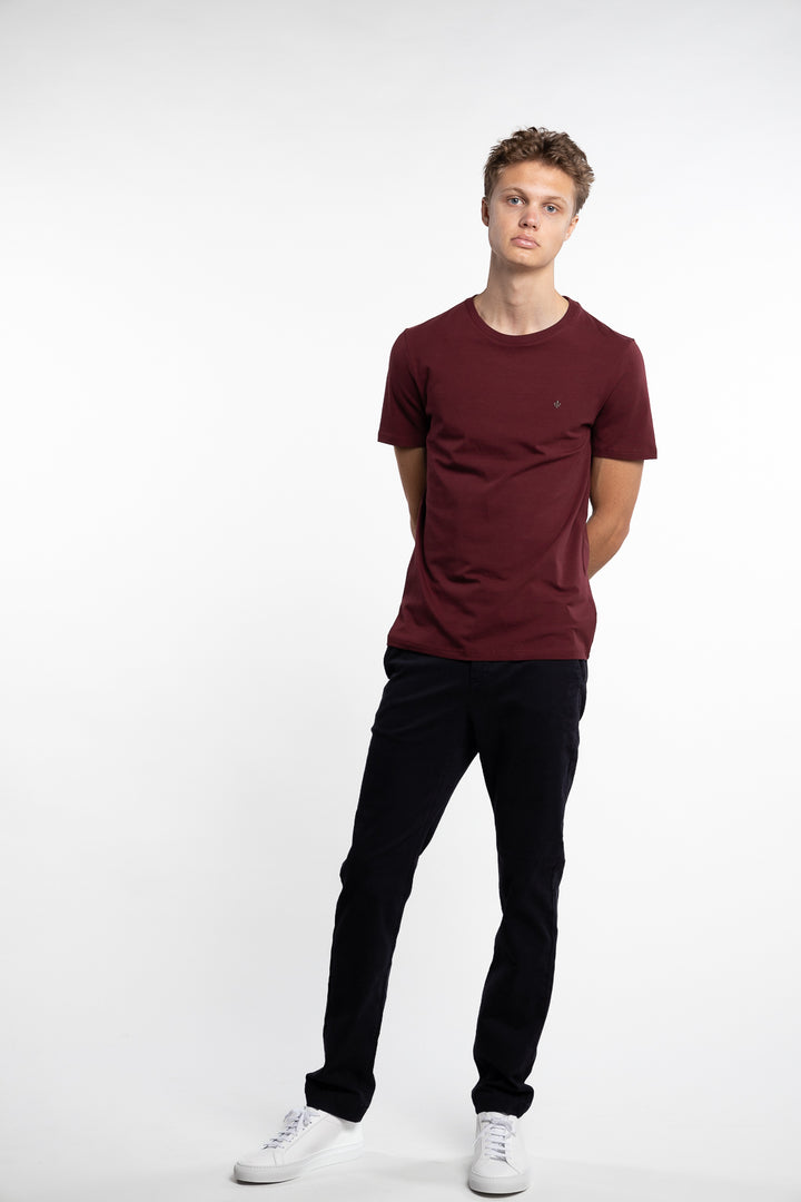 James Tee Wine Red