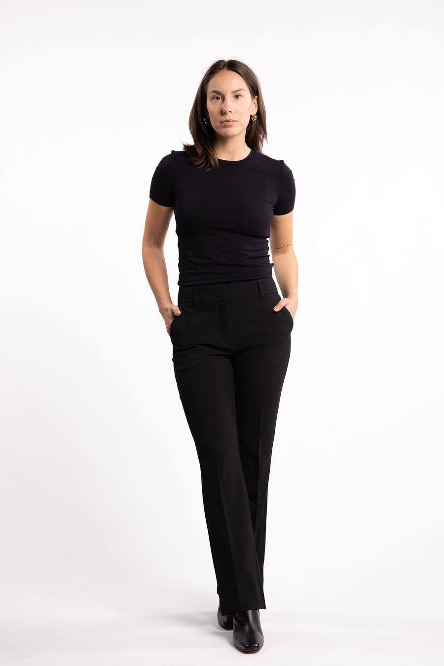 ClaraFV Regular - Black