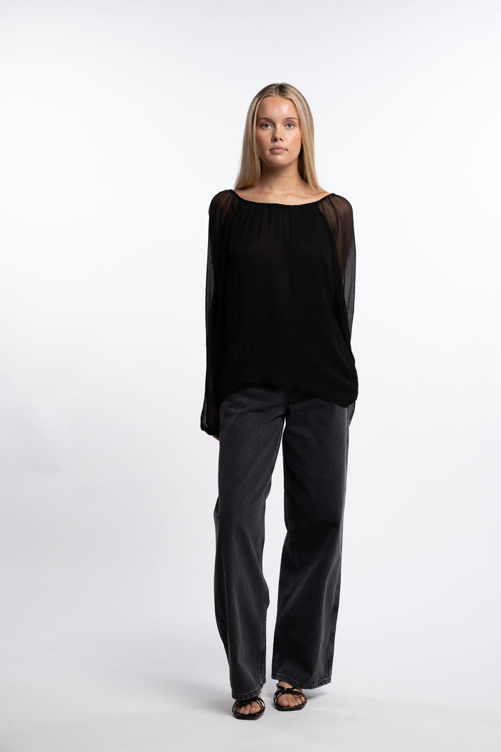 Uma Blouse- Black