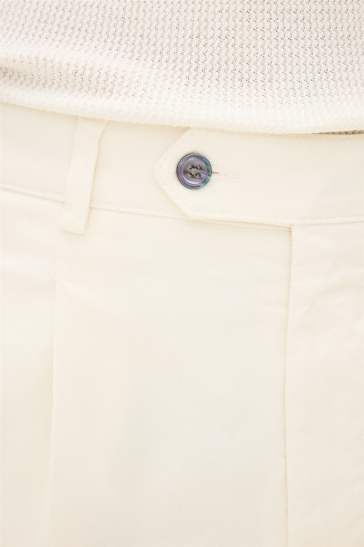 Tanker Pleat Shorts White