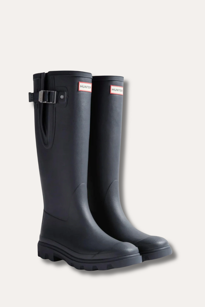 Downpour Adjustable Boot- Black