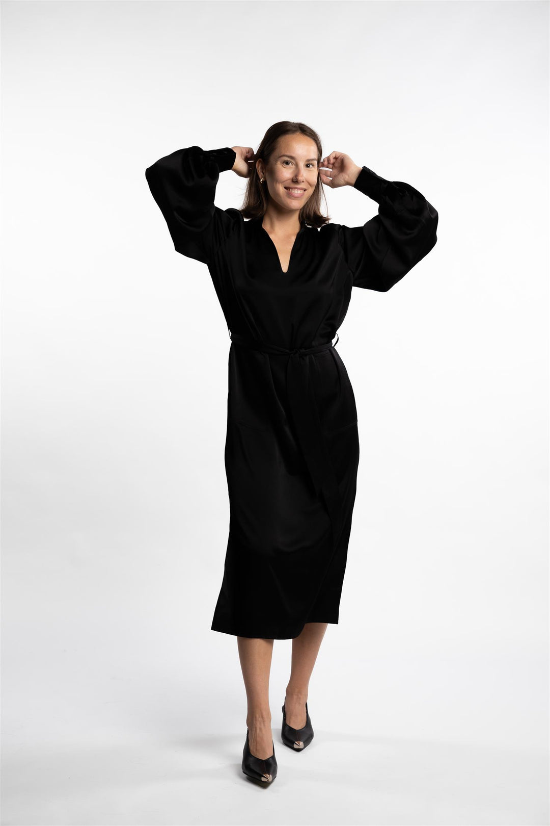 Belted Longsleeve Dress- Black